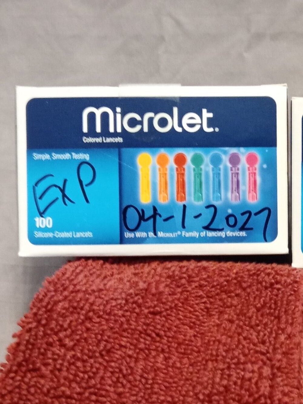 Ascensia Microlet Colored Lancets Single 100 count box (sealed box, unopened) - Picture 3 of 7